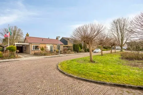 Vrijstaande woning te koop: Dr. Harm Smeengestraat 27, Slootdorp (woonkern) Slootdorp