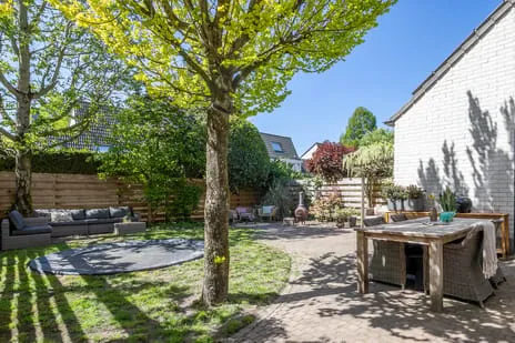 Hoekwoning te koop: Dr. W. Dreesstraat 1, Laag Dalem II Gorinchem