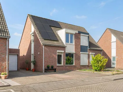Twee-onder-één-kap te koop: Dr. Willem Dreesstraat 16, De Dem en omgeving Hoensbroek