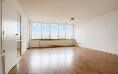 Appartement te koop: Dr. Willem Dreesweg 385, Molenbuurt Amstelveen