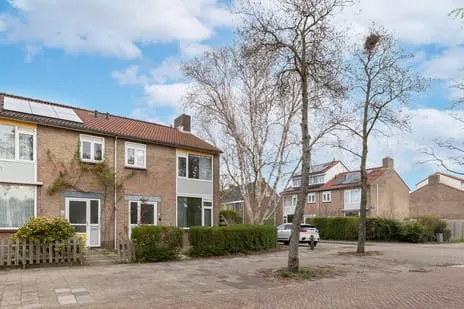 Hoekwoning te koop: Dr.Scheylaan 14, Rekerbuurt en Ooievaarsnest Alkmaar