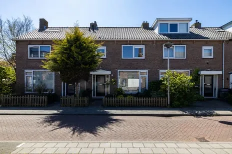 Terraced house for sale: Dr Ariënsstraat 3, Boekhorst Noordwijkerhout