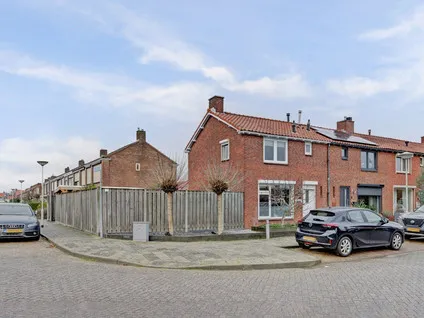 Hoekwoning te koop: Dr de Bruijnlaan 7, Hoogerheide Hoogerheide