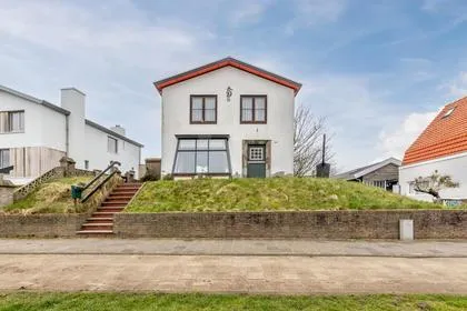 Vrijstaande woning te koop: Dr Wiardi Beckmanlaan 97, Egmond aan Zee Egmond Aan Zee