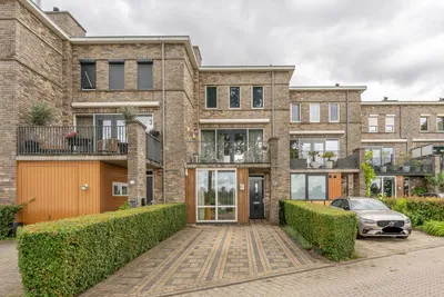 Terraced house for sale: Draagmuur 52, Muren Houten
