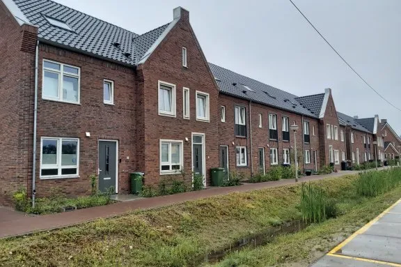 Tussenwoning te huur: Draaibrug 39, Schuytgraaf-Noord Arnhem