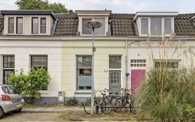 Tussenwoning te koop: Draaiweg 129, Vogelenbuurt Utrecht