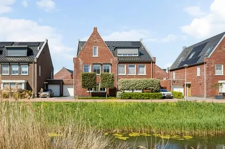 Tussenwoning te koop: Drakensteynpad 5, Zevenhuizen-Zuid Zevenhuizen (Zh)