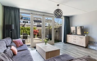 Tussenwoning te koop: Dreeslaan 100, Pijletuinen Naaldwijk