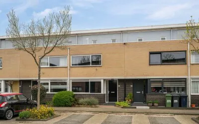 Tussenwoning te koop: Dreeslaan 223, Pijletuinen Naaldwijk
