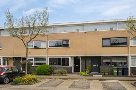 Tussenwoning te koop: Dreeslaan 223, Pijletuinen Naaldwijk