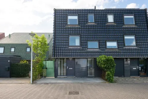 Twee-onder-één-kap te koop: Dreesplein 8, Het Staatse Ijsselstein