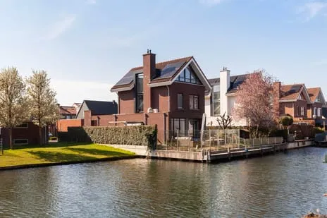 Vrijstaande woning te koop: Dreesstraat 1, De Peulen-Oost Hardinxveld-Giessendam