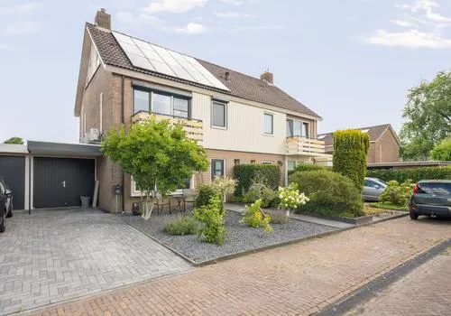 Tussenwoning te koop: Dreesstraat 4, Veningerland Assen