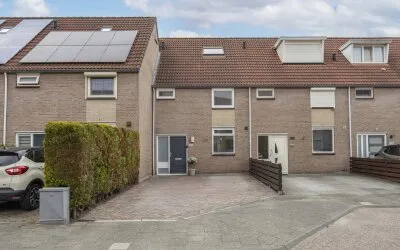 Tussenwoning te koop: Dreischorstraat 39, Huibeven Oost Tilburg