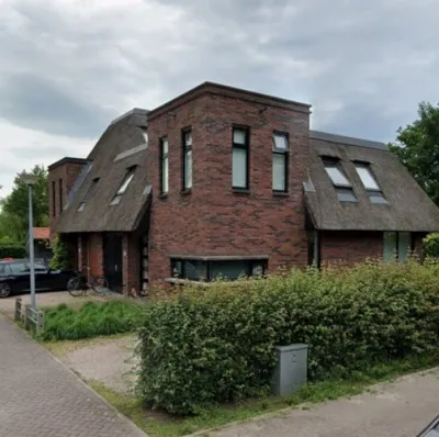 Twee-onder-één-kap te koop: Drentselaan 10, Groningen