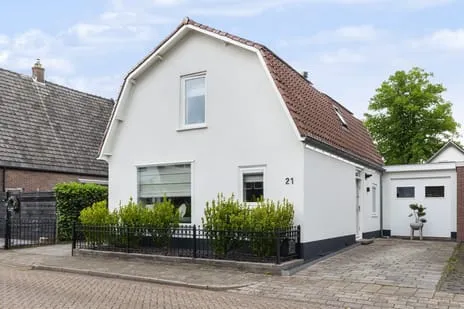 Vrijstaande woning te koop: Driehuizerweg 21, Driehuizen Apeldoorn