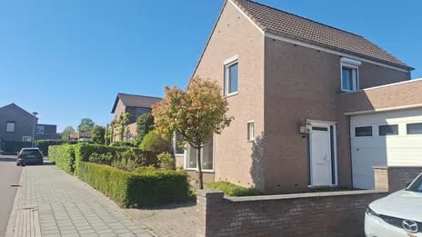 Vrijstaande woning te koop: Driekuilenstraat 1A, Elsloo Elsloo (Li)