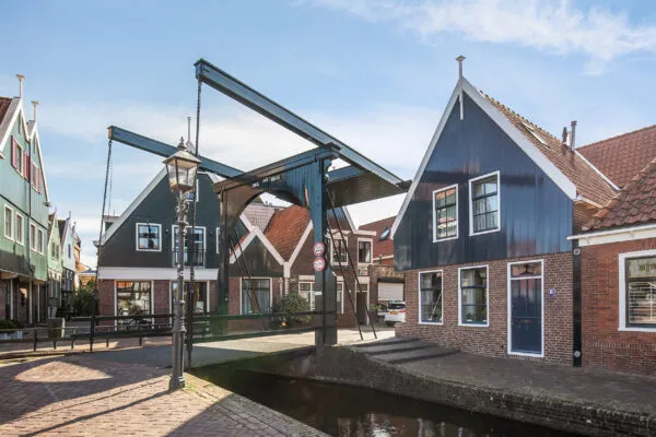 Hoekwoning te koop: Dril 85, Volendam