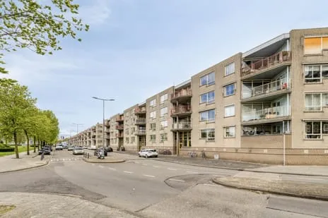 Appartement te koop: Drinkwaterweg 300, De Esch Rotterdam