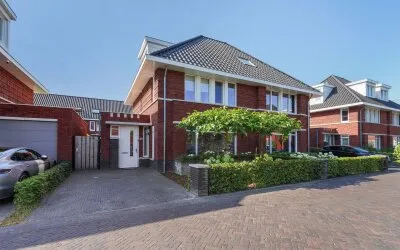 Twee-onder-één-kap te koop: Drogerij 18, Omg. KVL Oisterwijk