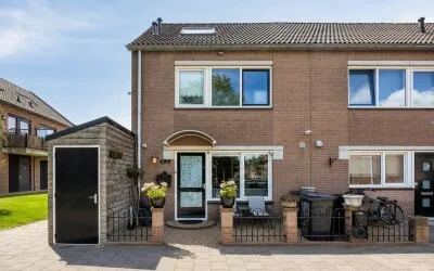 Hoekwoning te koop: Drontermeer 92, Purmer-Zuid/Noord Purmerend