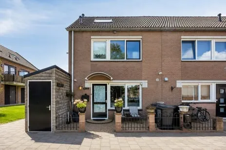 Corner house for sale: Drontermeer 92, Purmer-Zuid/Noord Purmerend