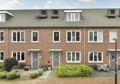 Tussenwoning te koop: Droogmakerij 6, Wilnis