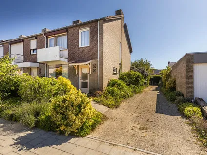 Hoekwoning te koop: Dross van Zuenestraat 2, Elsloo Elsloo