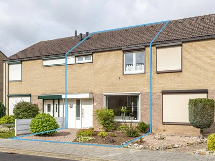 Tussenwoning te koop: Dross Wilkinstraat 19, Elsloo Elsloo