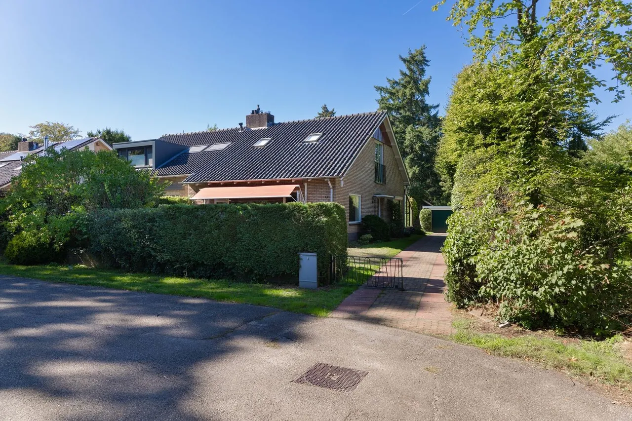 Twee-onder-één-kap te koop: Drossaardlaan 11, Huizen