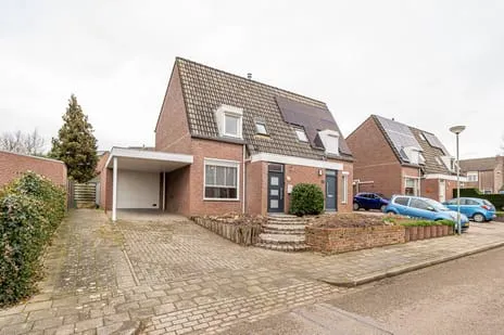 Hoekwoning te koop: Drossaertstraat 17, Hussenberg met Snijdersberg Geulle