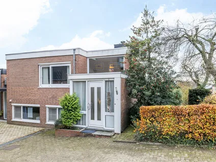 Hoekwoning te koop: Drossaertweide 1, Oirsbeek Oirsbeek