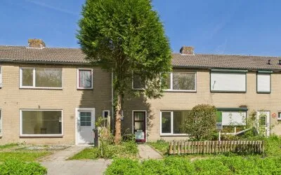 Tussenwoning te koop: Drostlaan 44, Kern Sluiskil Sluiskil