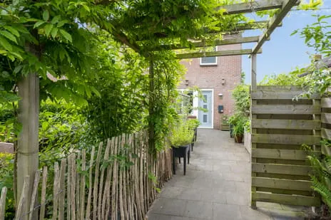 Corner house for sale: Drostweg 38, Eelde Eelde