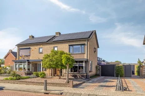 Twee-onder-één-kap te koop: Druivenkamp 9, Scherpenzeel Scherpenzeel (Ge)