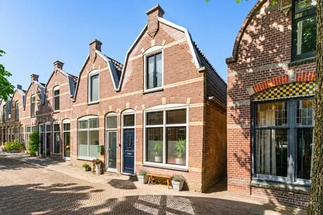 Hoekwoning te koop: Druivenlaan 42, Spoorbuurt Alkmaar