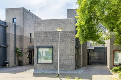 Tussenwoning te koop: Ds. Faberhof 10, Mariarade-Zuid Hoensbroek