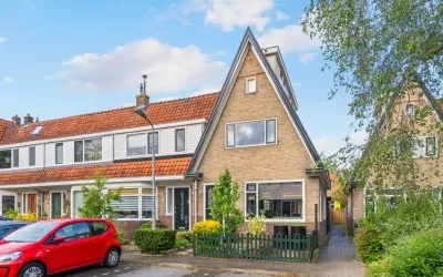 Hoekwoning te koop: Ds. Jacobus Borstiusstraat 9, Rooswijk Zaandijk
