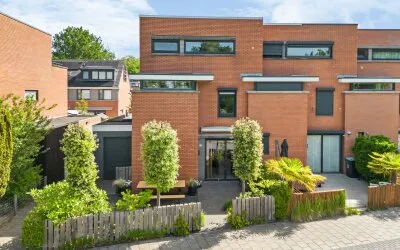 Vrijstaande woning te koop: Ds. Martin Luther Kingweg 170, Vennenbuurt Zaandam