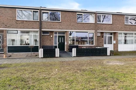 Tussenwoning te koop: Ds. Fleischerstraat 17, Ter Apel