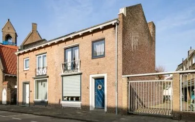 Twee-onder-één-kap te koop: Ds. Jongeneelstraat 5, Op de Nobel Heerlen
