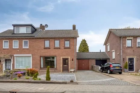 Tussenwoning te koop: Ds Israëlstraat 41, Klappenburg Bemmel