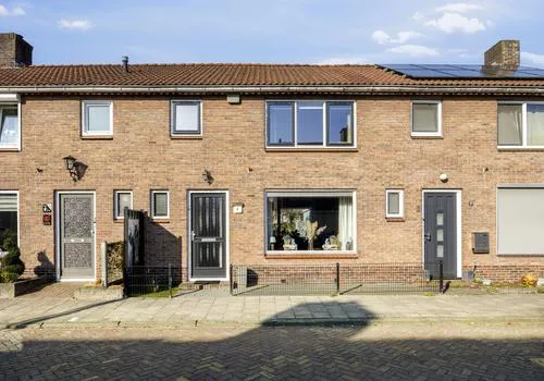 Tussenwoning te koop: Ds Kooimanstraat 4, Hollandscheveld kern Hollandscheveld