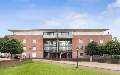 Appartement te koop: Dubčeksingel 64, De Singels Ede
