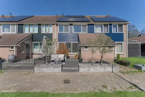 Tussenwoning te koop: Duiker 106, Oostersluis Grootebroek