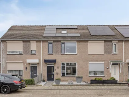 Tussenwoning te koop: Duiker 30, Schalkskamp Oss