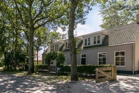 Vrijstaande woning te koop: Duinbeekseweg 13, Oostkapelle