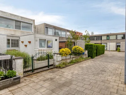 Tussenwoning te koop: Duindoorn 25, Ommoord Rotterdam