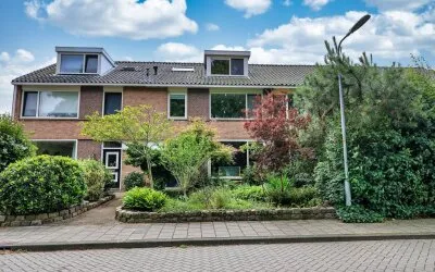 Tussenwoning te koop: Duindoornweg 6, Schoorl met Bregtdorp Schoorl